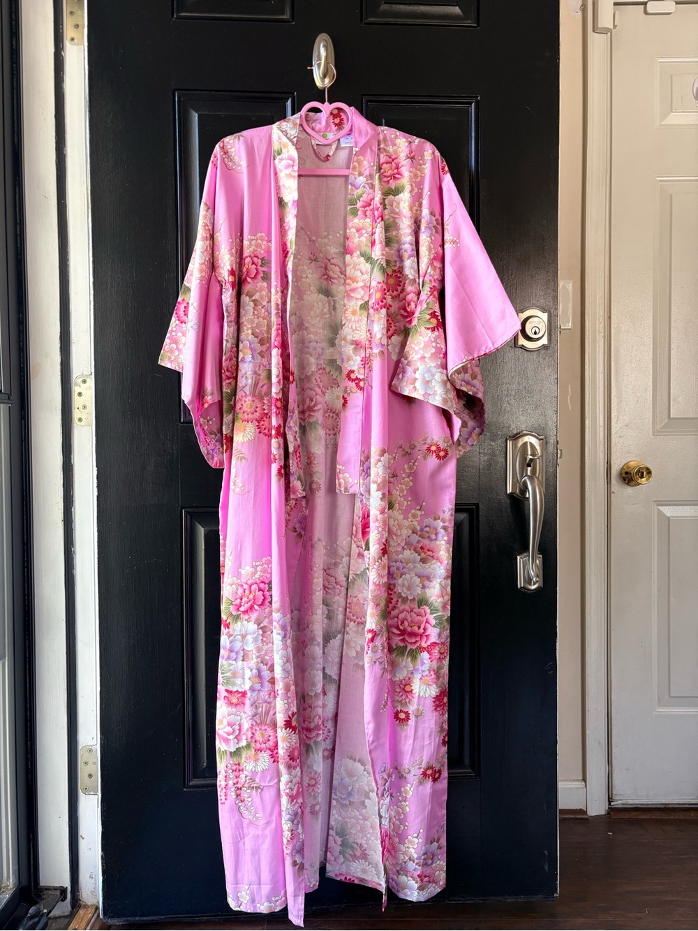 NWOT Smithsonian Institution Pink 100% Cotton Sateen Floral Kimono Robe Japan